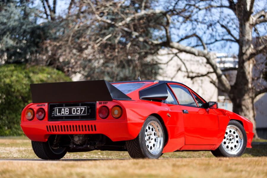  Abarth Lancia SE037 1980 года  (фото 5 из 11)